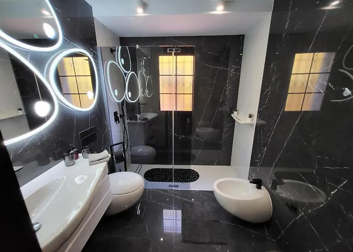 Sea View Luxury - Playa Del Duque Апартаменты