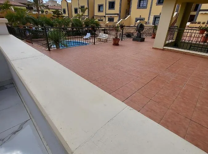 Sea View Luxury - Playa Del Duque * Адехе