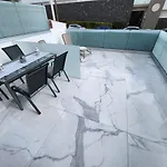 公寓 Sea View Luxury - Playa Del Duque 阿德耶