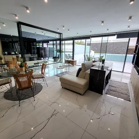 Sea View Luxury - Playa Del Duque Apartamento