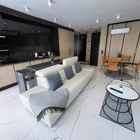 Sea View Luxury - Playa Del Duque אדחה