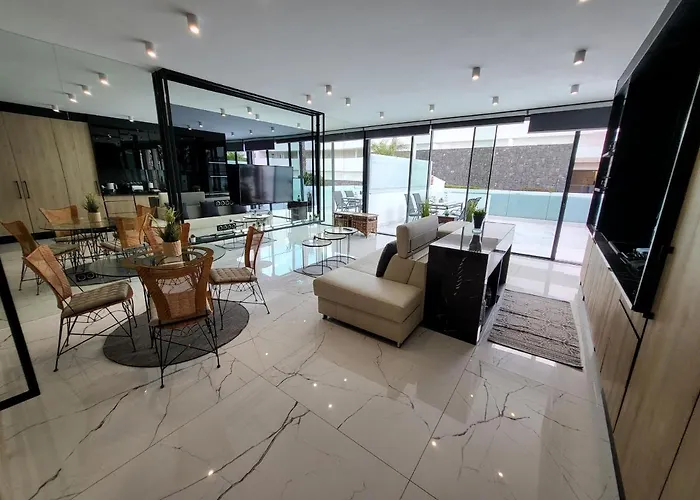 Sea View Luxury - Playa Del Duque Lejlighed