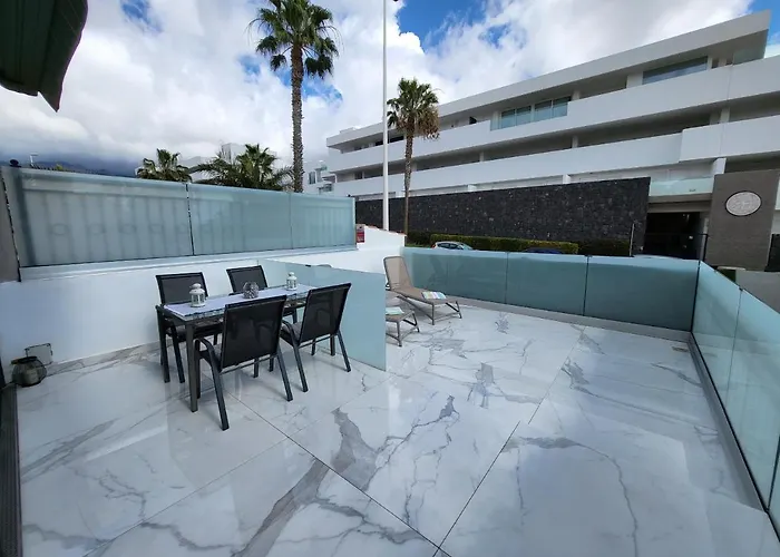 דירה Sea View Luxury - Playa Del Duque